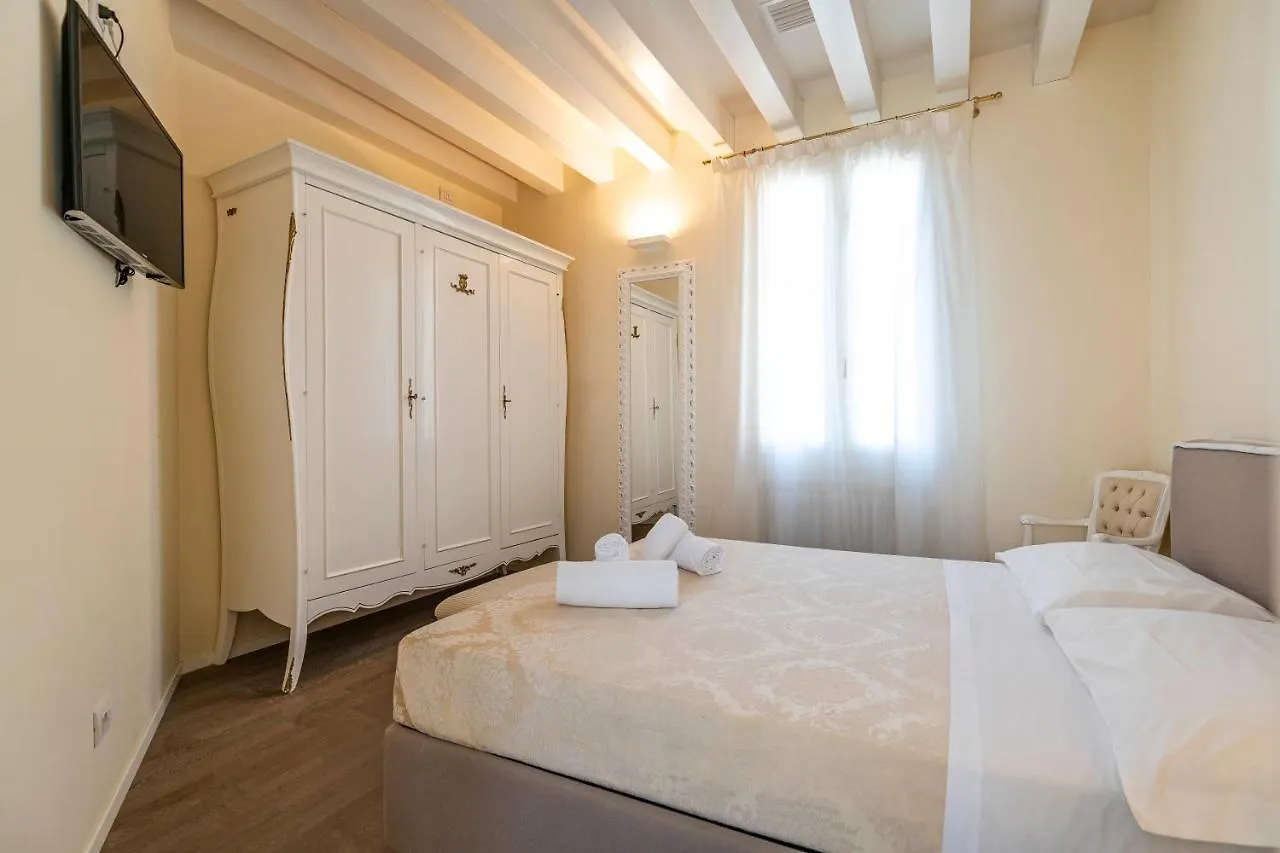 Residenza San Leonardo Apartment Venice
